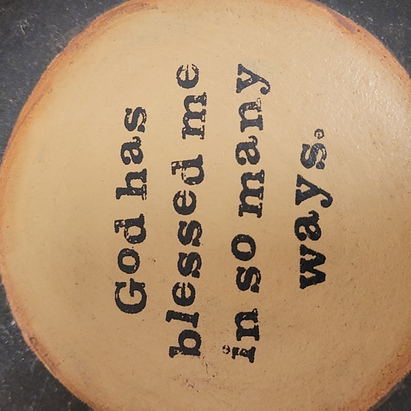 Adorable Primitive Wood Bowl - Picture 2 of 16